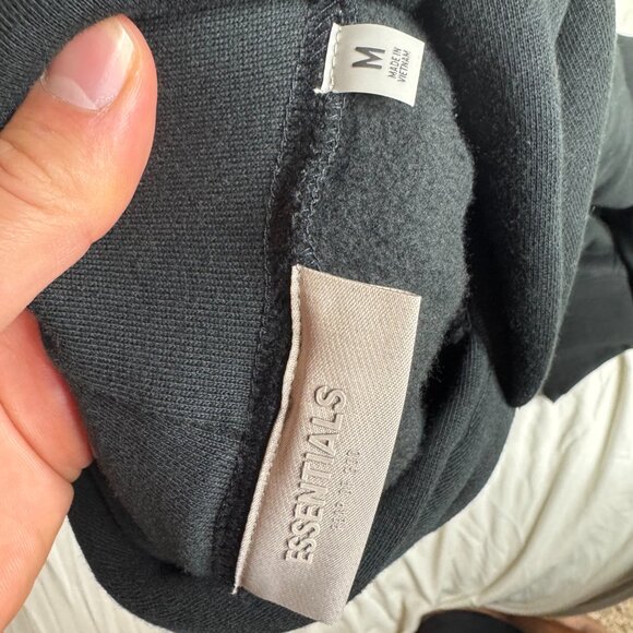 Essentials Fear Of God Stretch Limo Hoodie - BNWT - Picture 5 of 6